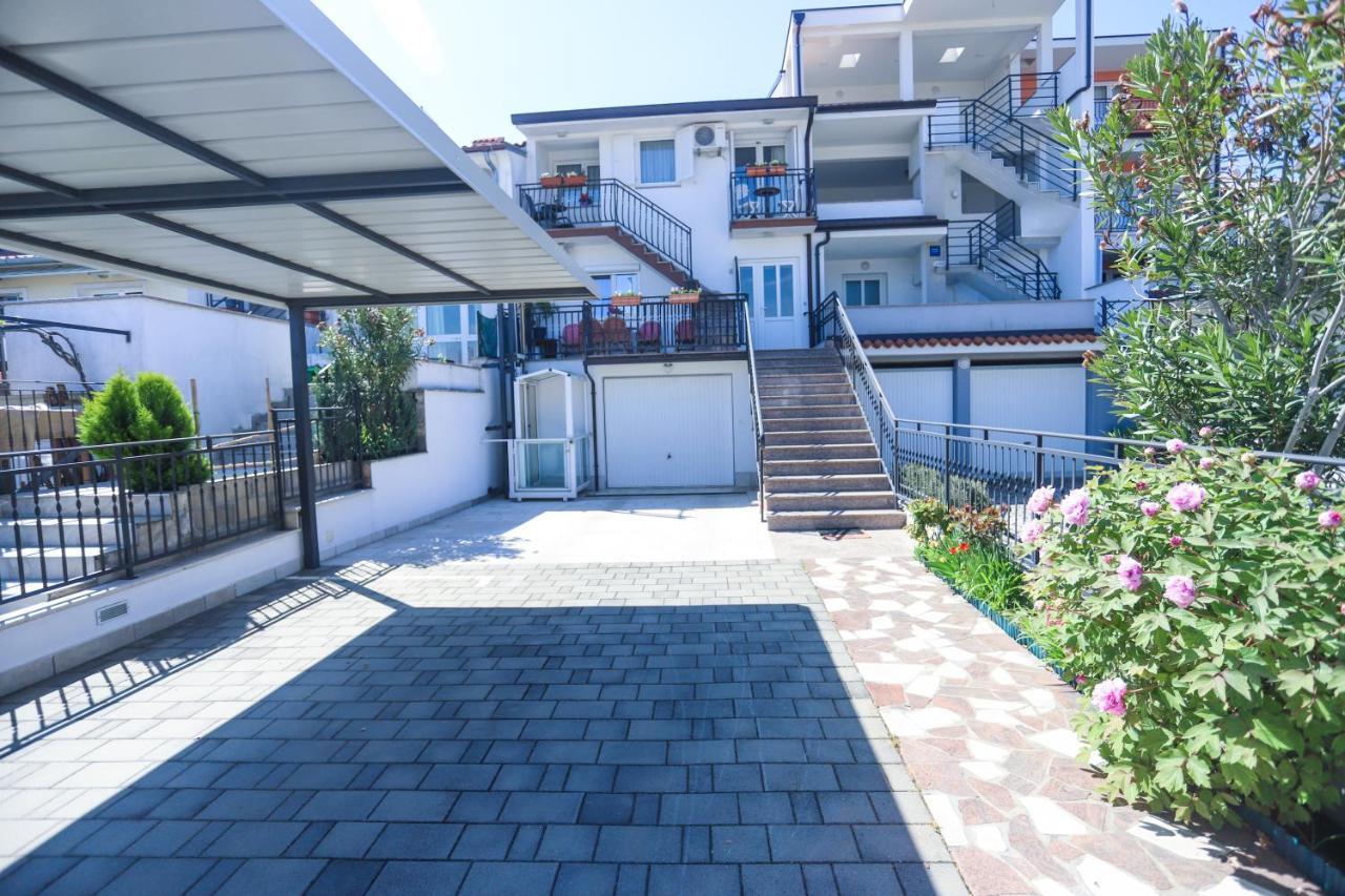 Apartment Ivica Poreč Eksteriør bilde